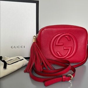 Gucci Red Soho Disco Crossbody Bag with Iconic GG Logo